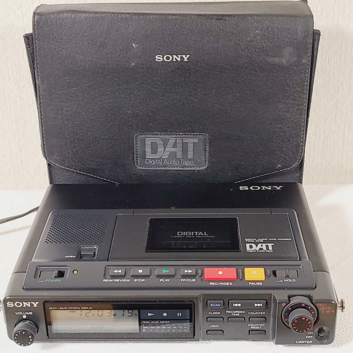 ◆◇ SONY ソニー DAT　レコーダー デジタル TCD-D10 カセットデッキ　テープ　デジタルオーディオ◇◆_画像1