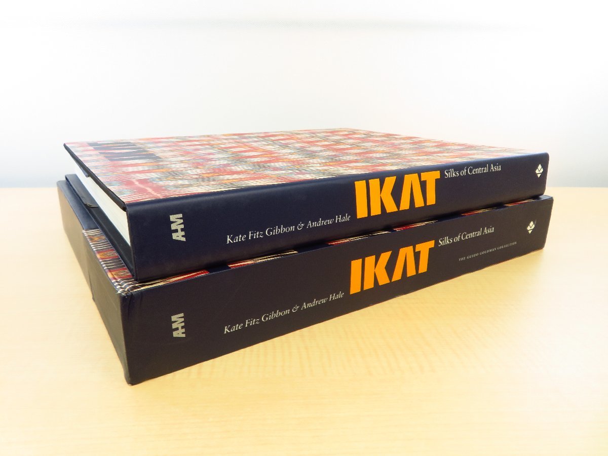全日本送料無料 Ikat silks of Central Asia The Guido Goldman Collection その他