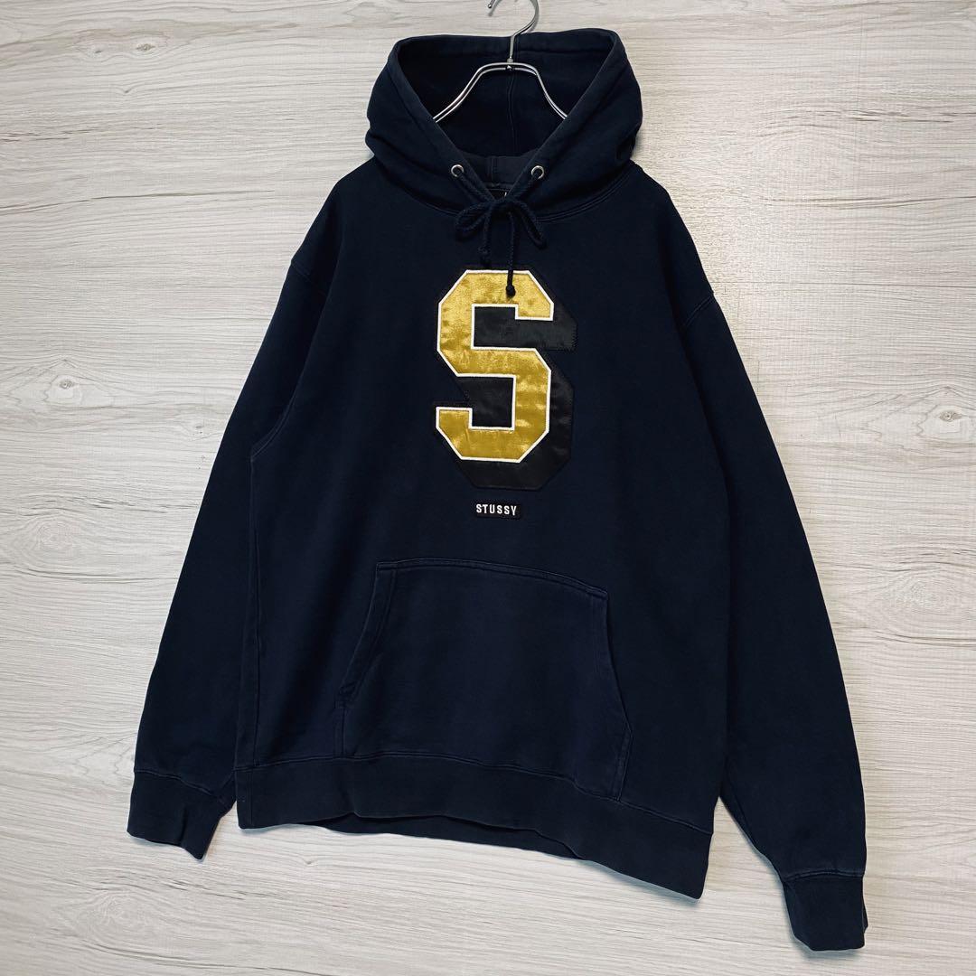希少デザイン】STUSSY ステューシー パーカー Sロゴ センター 希少デザイン】STUSSY ステューシー パーカー Sロゴ センター