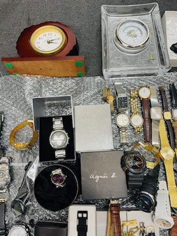 Ｃ-988M　【1000円スタート】 ジャンク品 時計 大量おまとめ CASIO / G-SHOCK / SEIKO / CITIZEN / GIVENCHY /ヴァレンティノ / FURLA 等_画像3