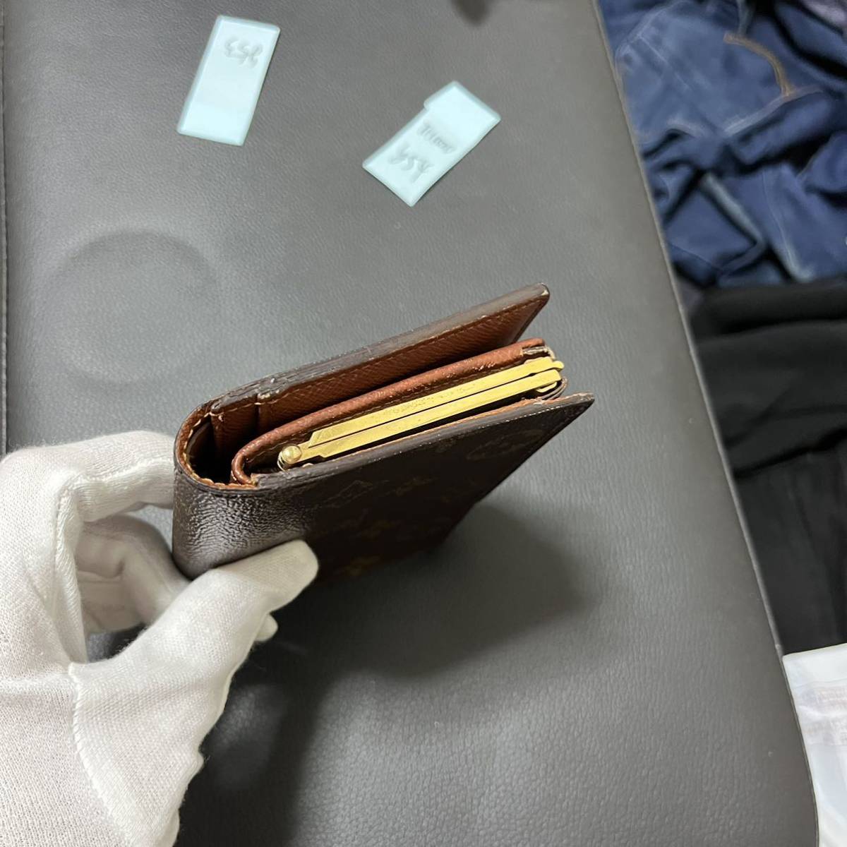 y52 ポルトモネビエヴィエノワ　モノグラム　がま口財布　ルイヴィトン　LOUIS VUITTON _画像3