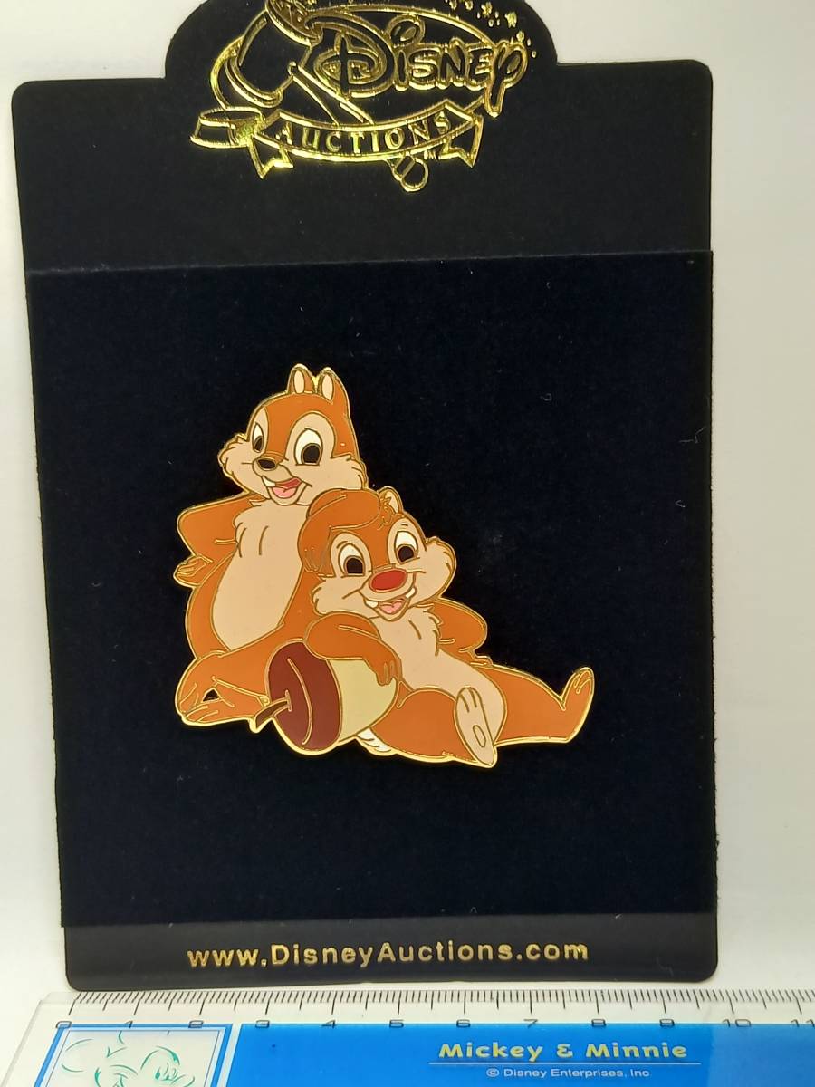 ● ディズニー Disney AUCTIONS pin チップ＆デールピン 　ドングリとチーデー　LE100_画像2