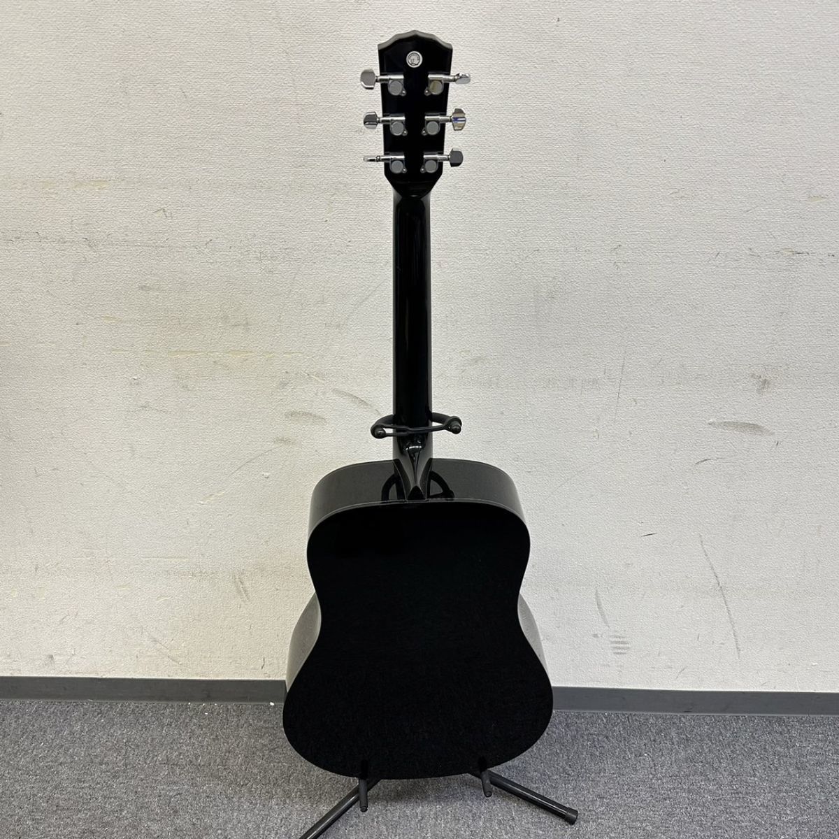 V655-88831-1 Fender フェンダー CD-60 アコースティックギター アコギ 弦楽器 6弦 ブラック 音楽 楽器 ギター 音出し確認済み_画像3