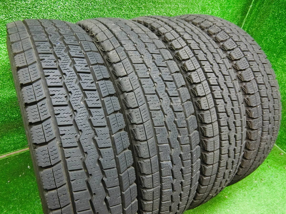 【送料無料】★ 2022年製 ★ 145/80R12　80/78N LT ★DUNLOP WINTERMAXX SV01★軽トラ・バン★個人宅配達不可 営業所止可★4本set■N341_画像1