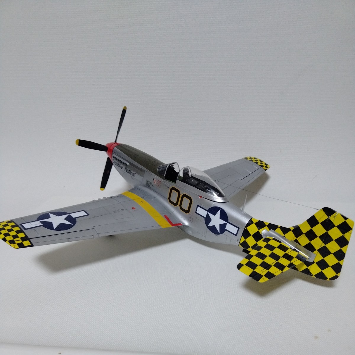 1/32 タミヤ P51D チェッカーテイル 完成品_画像2