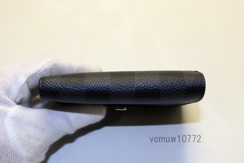 RFIDタグ近年希少美中古■LOUIS VUITTON ダミエグラフィット ミュルティポルトカルト レザー 2つ折り財布 ルイヴィトン■1109tr5100828_画像3