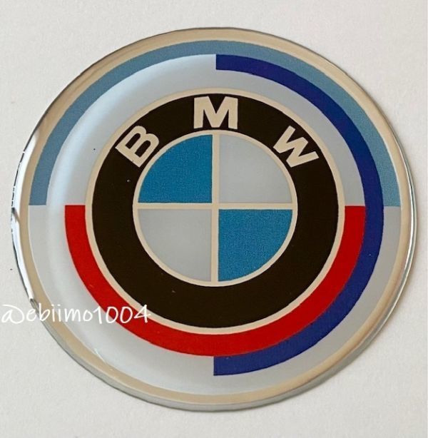 BMW 50周年 Mエンブレムステッカー エポキシ シール バイク 車 燃料タンク ウインドウ内装 ドレスアップ Mカラー 50mm 2枚_画像2