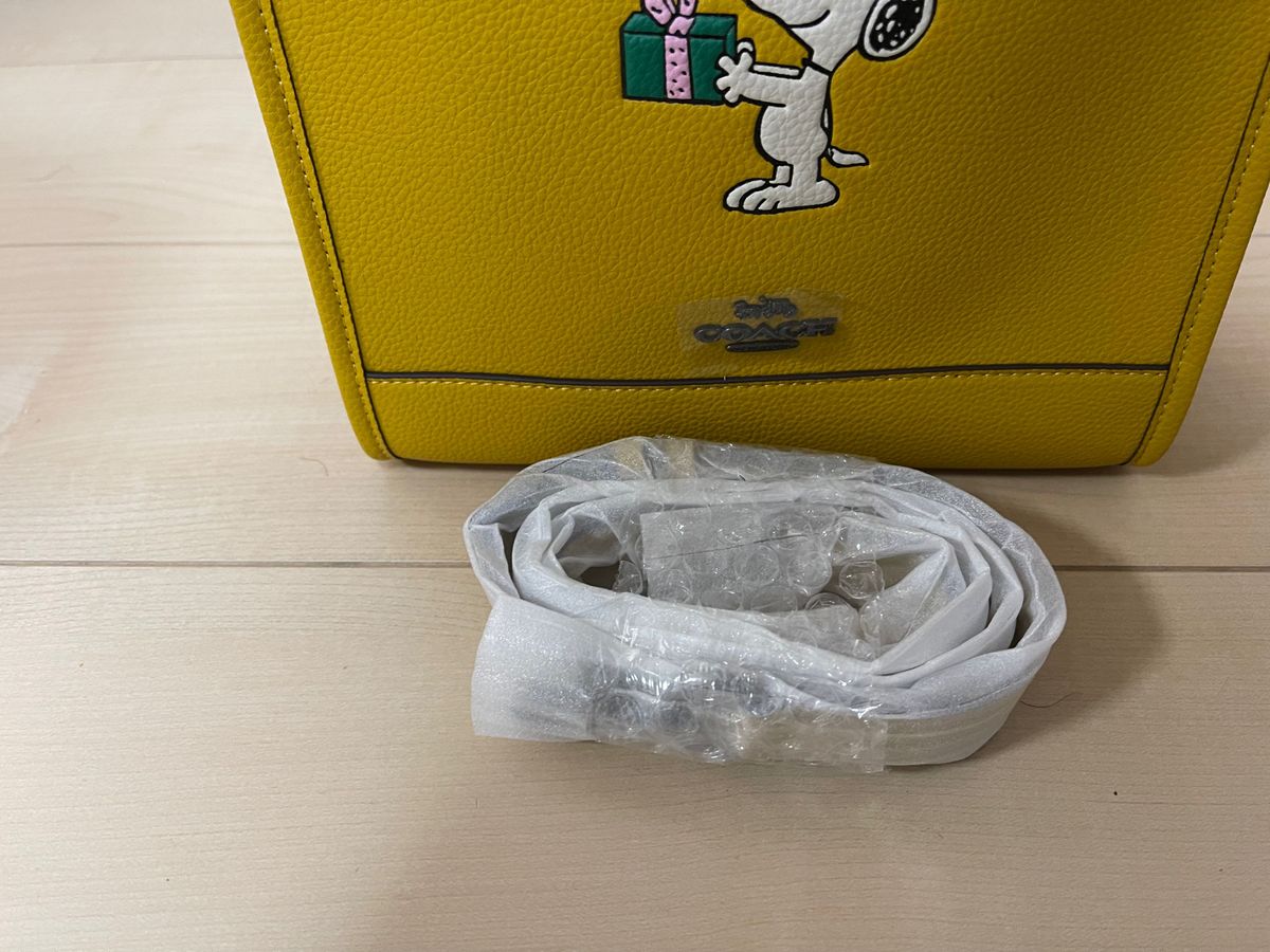 コーチ coach peanutsコラボ トート 22 スヌーピー|Yahoo!フリマ(旧