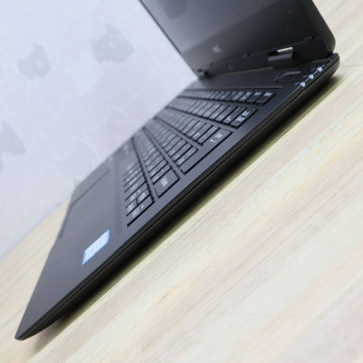 ★中古PC 高性能7世代i5！M.2 SSD128GB メモリ8GB★VKT12H Core i5-7Y54 Webカメラ Win11 MS Office2019 Home&Business ノートPC★P61825_画像7