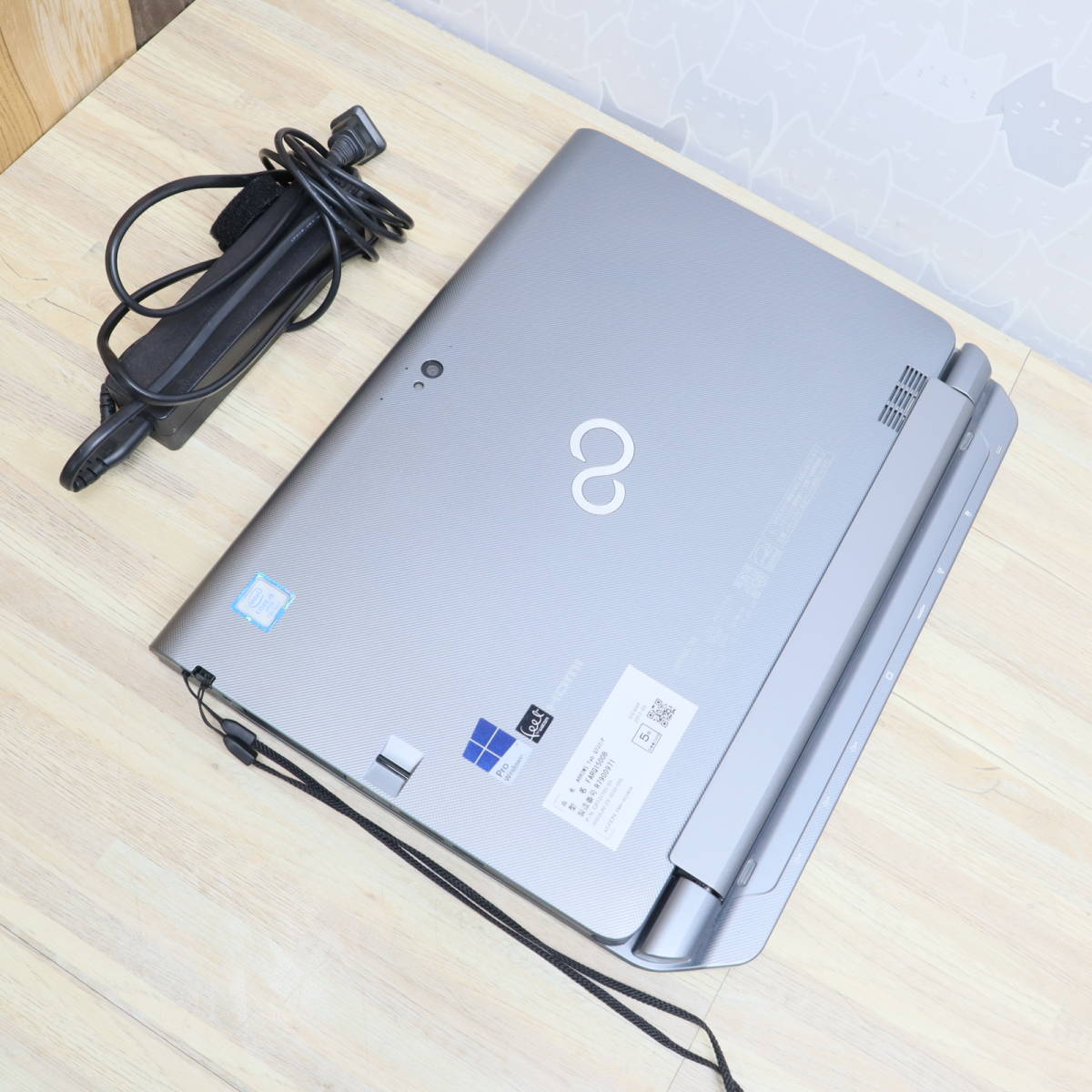 ★超美品 高性能7世代i5！M.2 SSD128GB★Q737/P Core i5-7300U Webカメラ Win11 MS Office2019 Home&Business 中古品 ノートPC★P59042_画像9