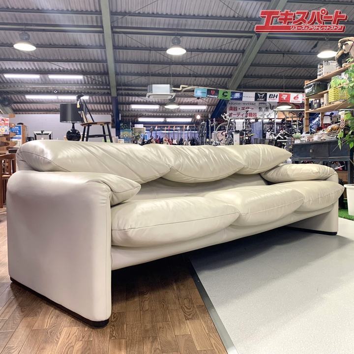 大感謝セール】 Cassina 家具 中古 YH8559 応接室 肘付き シングル