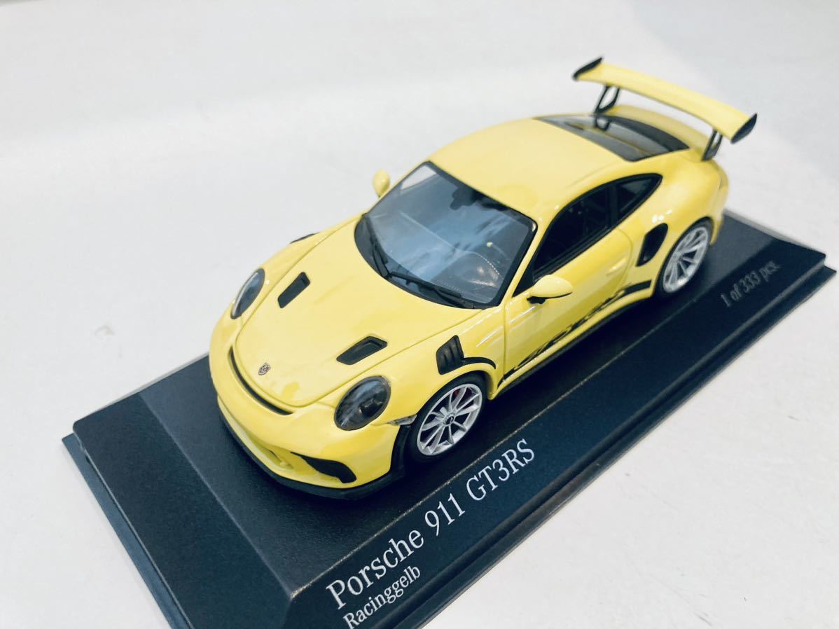 【送料無料】1/43 Minichamaps ポルシェ 911 GT3 RS (991.2) 2018 Yellow/Silver wheel_画像6