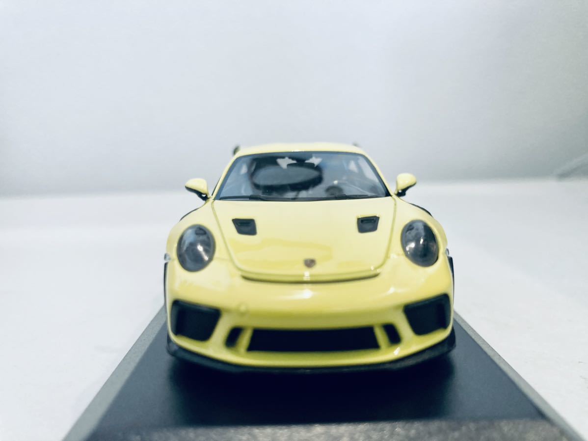 【送料無料】1/43 Minichamaps ポルシェ 911 GT3 RS (991.2) 2018 Yellow/Silver wheel_画像9