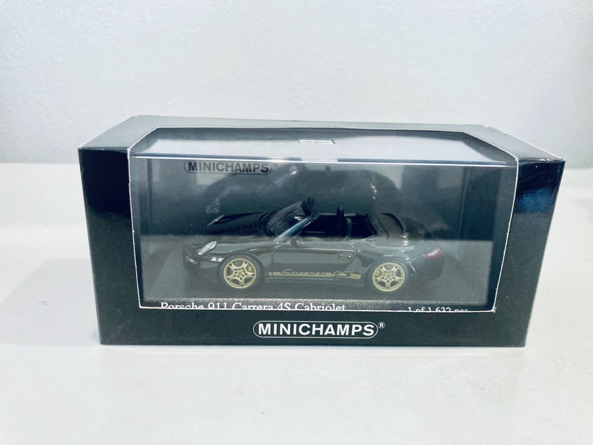 1/43 Minichamps ポルシェ 911 (997) カレラ 4S カブリオレ 2006 Black / Gold line_画像4