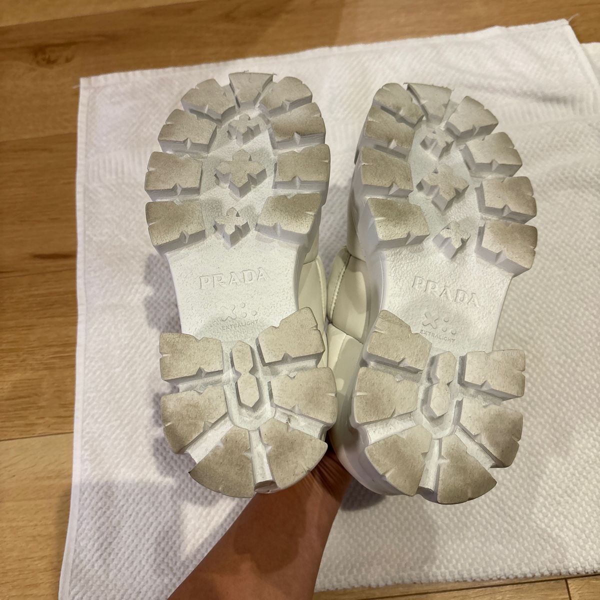 レア PRADA ソフト パデッドナッパレザー ローファー 35 5 レア PRADA ソフト パデッドナッパレザー ローファー 35 5