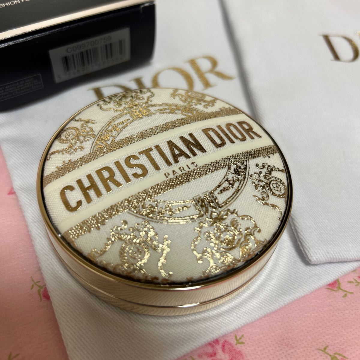 【新品未使用】 Dior ディオール 2023 ホリデー リップケース クッションケース チュイルリー 限定 ポーチ 巾着袋 2枚付 クリスマス コフレ_画像3