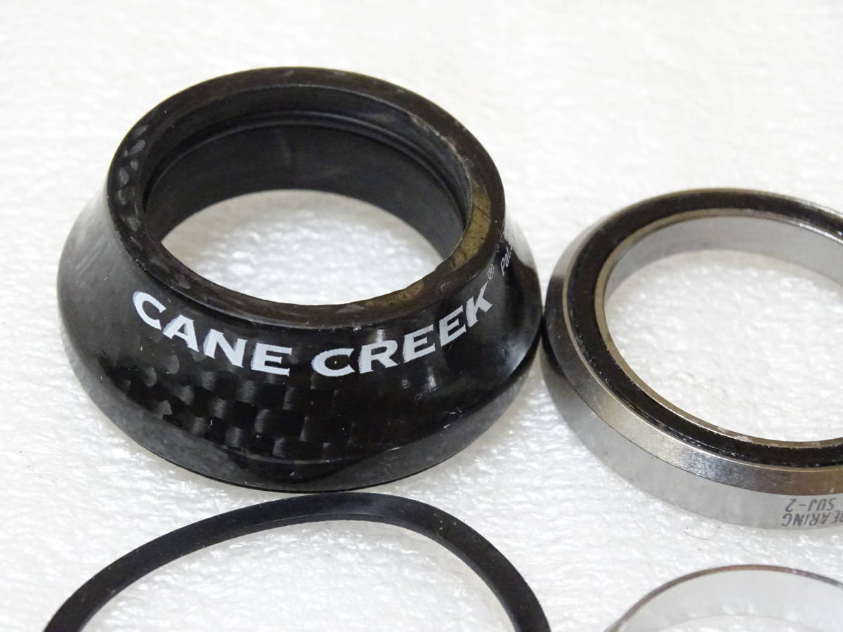 新品 CANE CREEK 上1-1/8°-下1-1/2°　カーボン ヘッドパーツセット_画像3