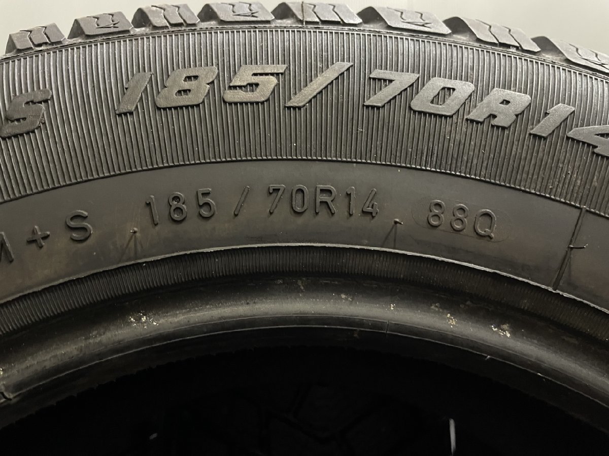 走行短め GOODYEAR ULTRA GRIP400 185/70R14 14インチ スパイクタイヤ 4本 　(VTP888)_画像9