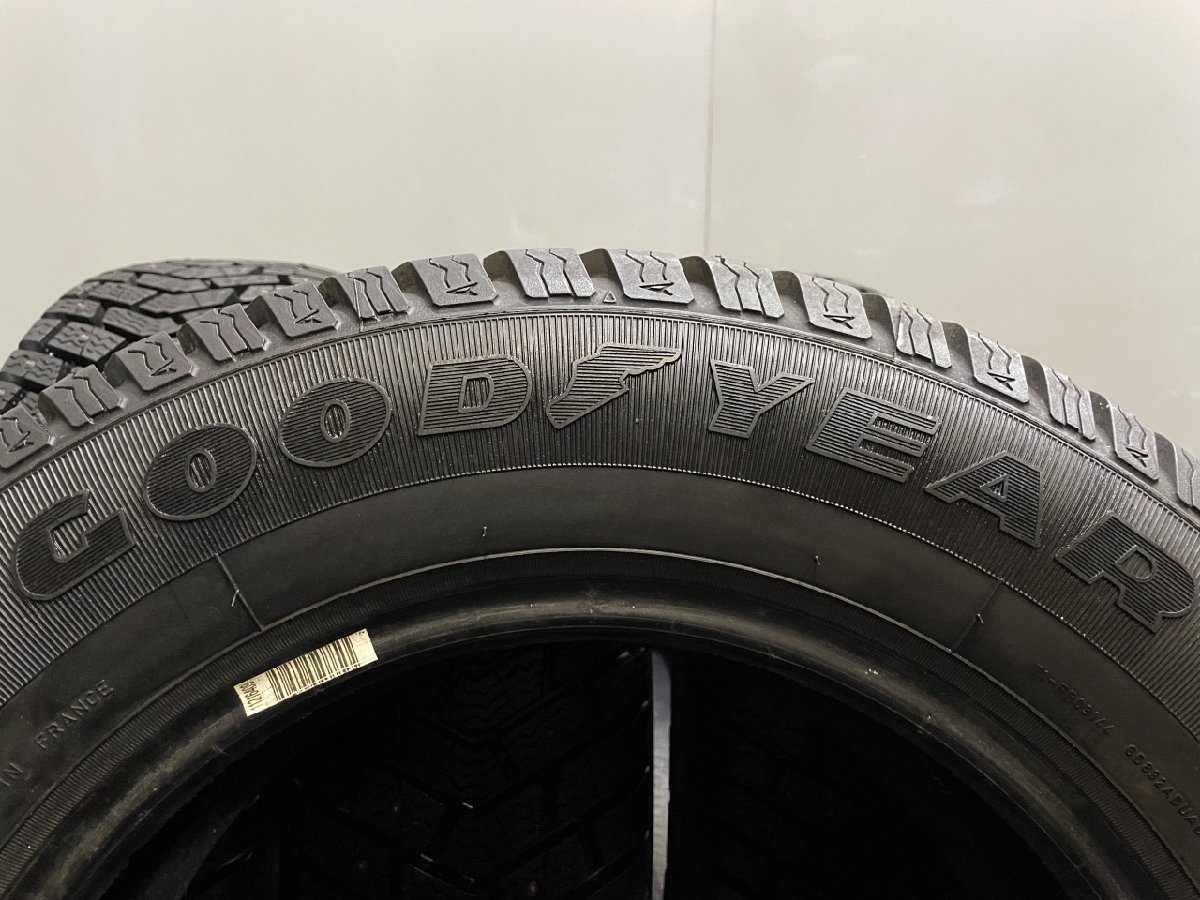 走行短め GOODYEAR ULTRA GRIP400 185/70R14 14インチ スパイクタイヤ 4本 　(VTP888)_画像7