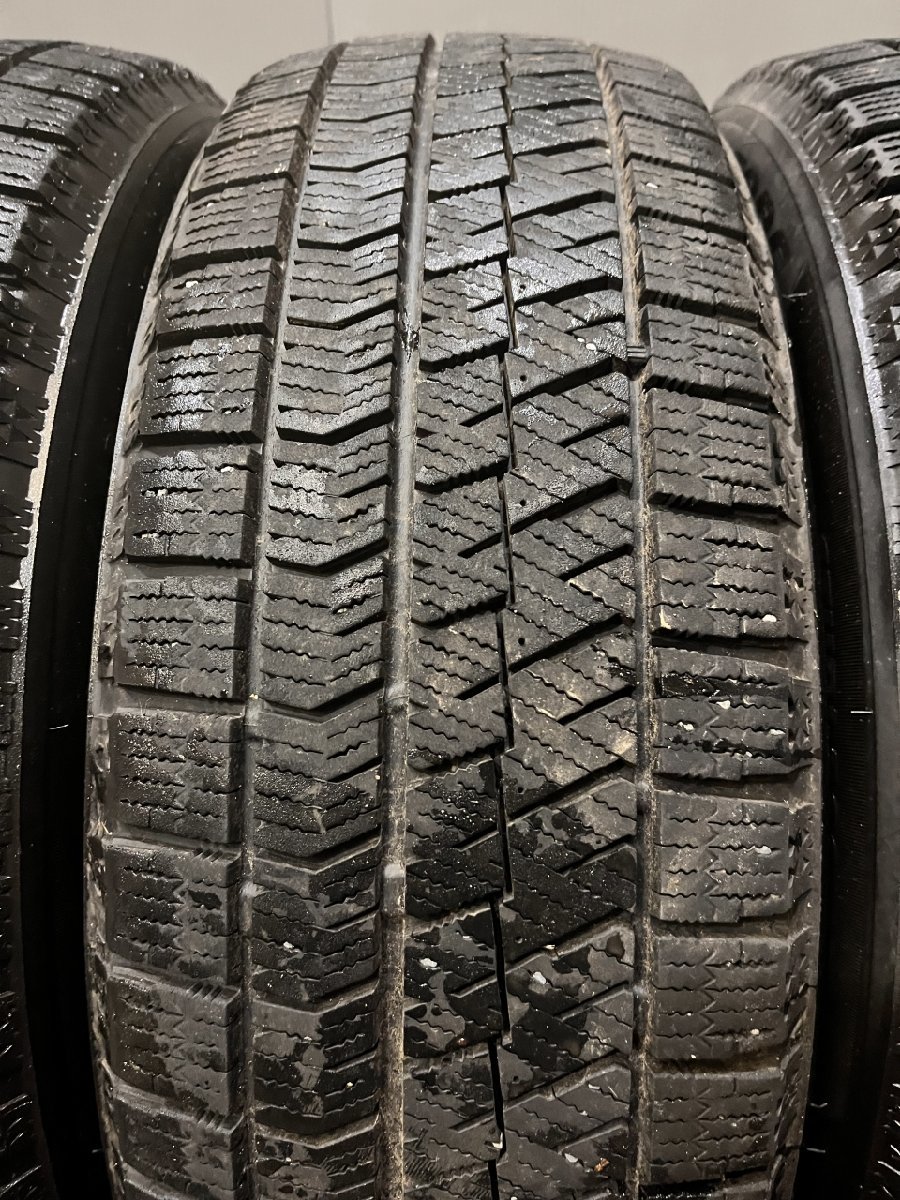 BS BRIDGESTONE BLIZZAK VRX2 185/60R16 16インチ スタッドレス 4本 20年製 MAZDA2 デミオ フィット等　(VTG756)_画像4