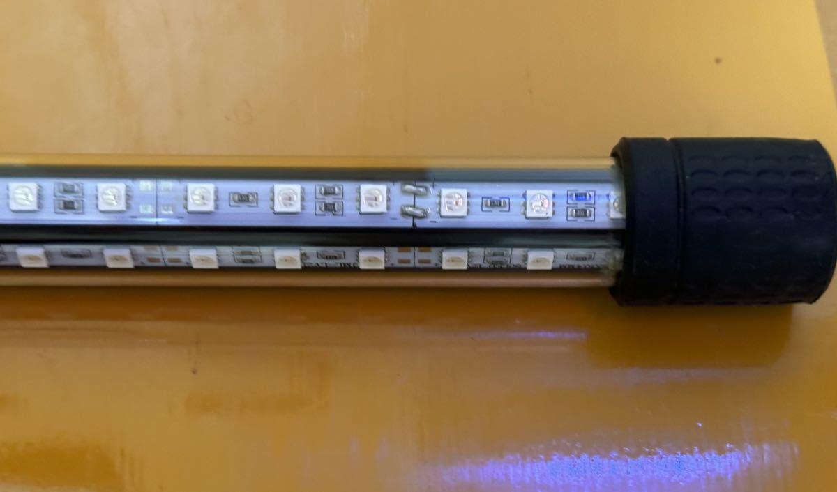 【でんらい真朱龍灯】無限スーパーレッドEX AR120-EX 水中ライト 新品購入2ヶ月程使用 120センチ用　紅龍用　アロワナ　レッドアロワナ_画像9