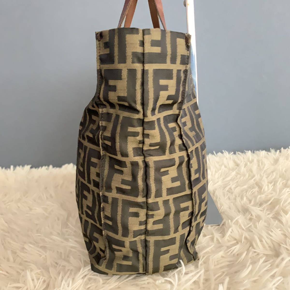 希少 折りたたみ可】フェンディ FENDI トートバッグ FFズッカ柄