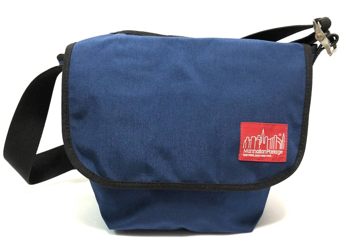  Manhattan Poe te-ji messenger bag navy M bag bag shoulder bag navy blue nylon buckle accessory equipped 