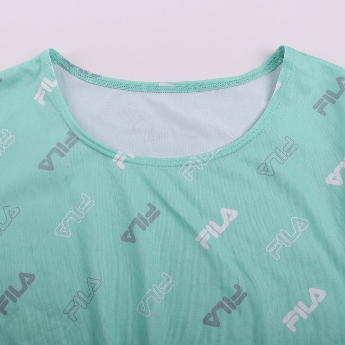 フィラ 半袖Tシャツ ロゴT ロゴグラム柄 スポーツウエア キッズ 女の子用 160サイズ グリーン FILA_画像4