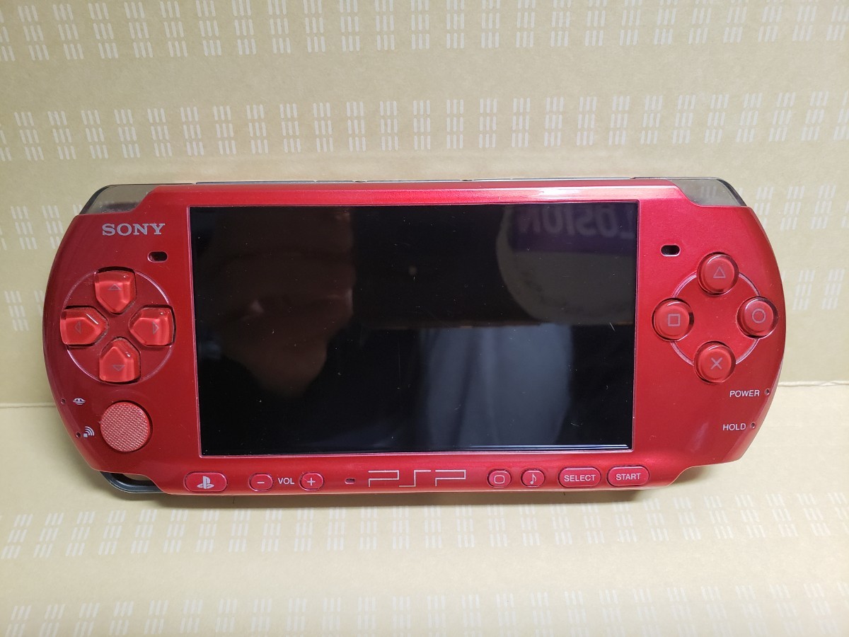 【動作品難あり】 PSP 3000 本体 アダプター付き 赤 レッド _画像1