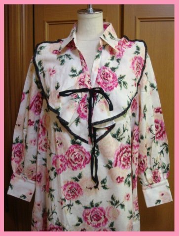 激安人気新品 ★ケイタマルヤマリラックス・総花柄ワンピースM★ ナイトウエア、パジャマ 激安人気新品 ★ケイタマルヤマリラックス・総花柄ワンピースM★ ナイトウエア、パジャマ