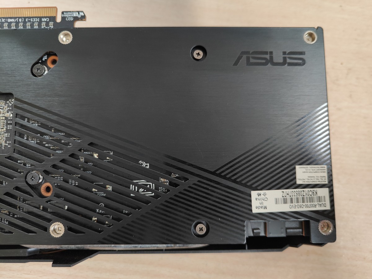 ジャンク ASUS Radeon RX5700 O8G EVO 箱付き_画像4