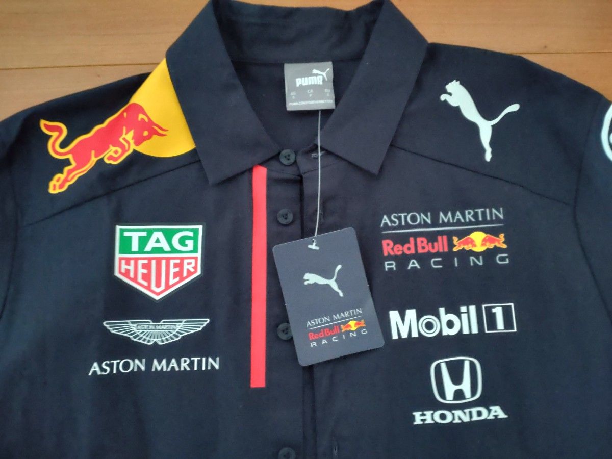 プーマ　レッドブルレーシング　F1チーム　レーシングシャツ