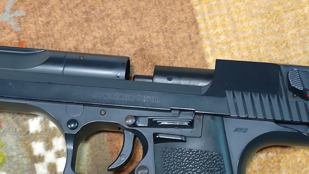 54 KHC デザートイーグル エアコキ ホップ調整イモネジに 54 KHC デザートイーグル エアコキ ホップ調整イモネジに