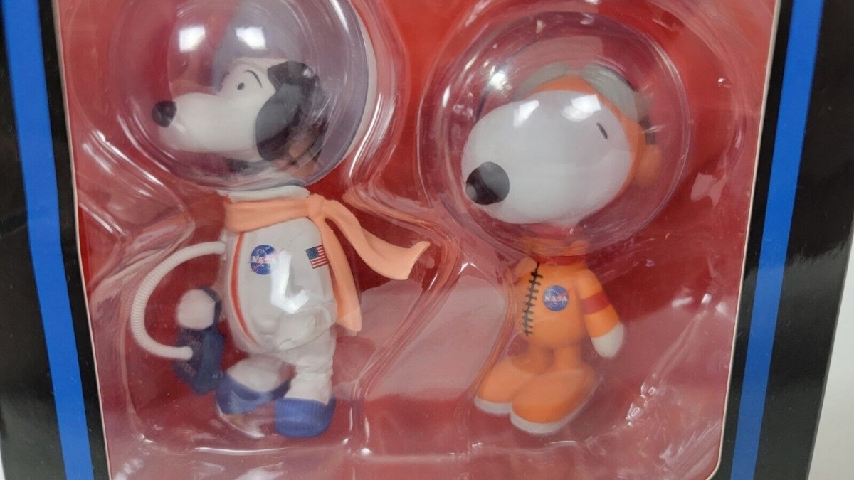 新品】 スヌーピー MEDICOM TOY UDF アストロノ一ツ NASA 新品】 スヌーピー MEDICOM TOY UDF アストロノ一ツ NASA