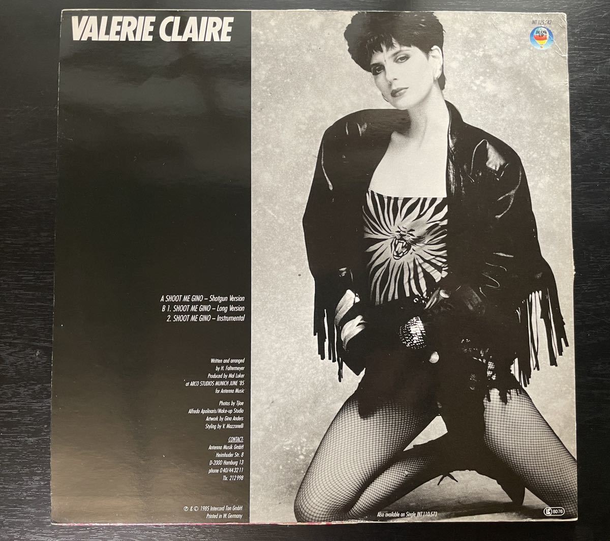 VALERIE CLAIRE / SHOOT ME GINO (Shotgun Version) , (Long Version) 中古盤12インチの画像2