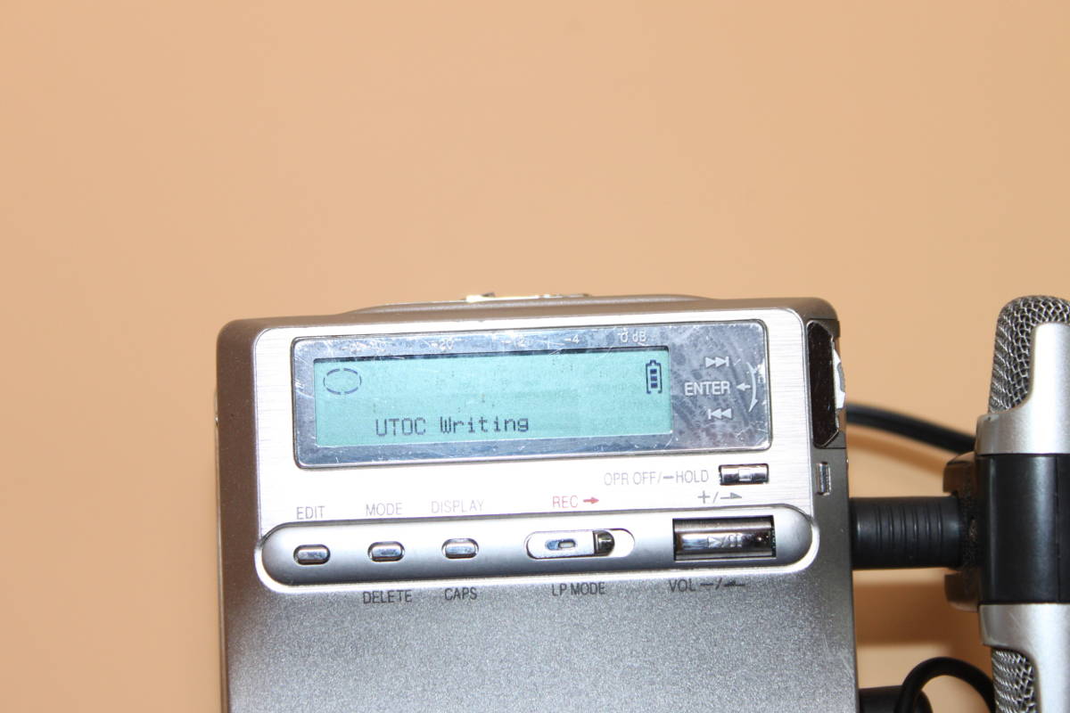 動作品　Panasonic　SJ-MR240　パナソニック　MDプレーヤー　MDLP ポータブルMDレコーダー　動作確認済み　再生・録音正常　付属品付_画像5