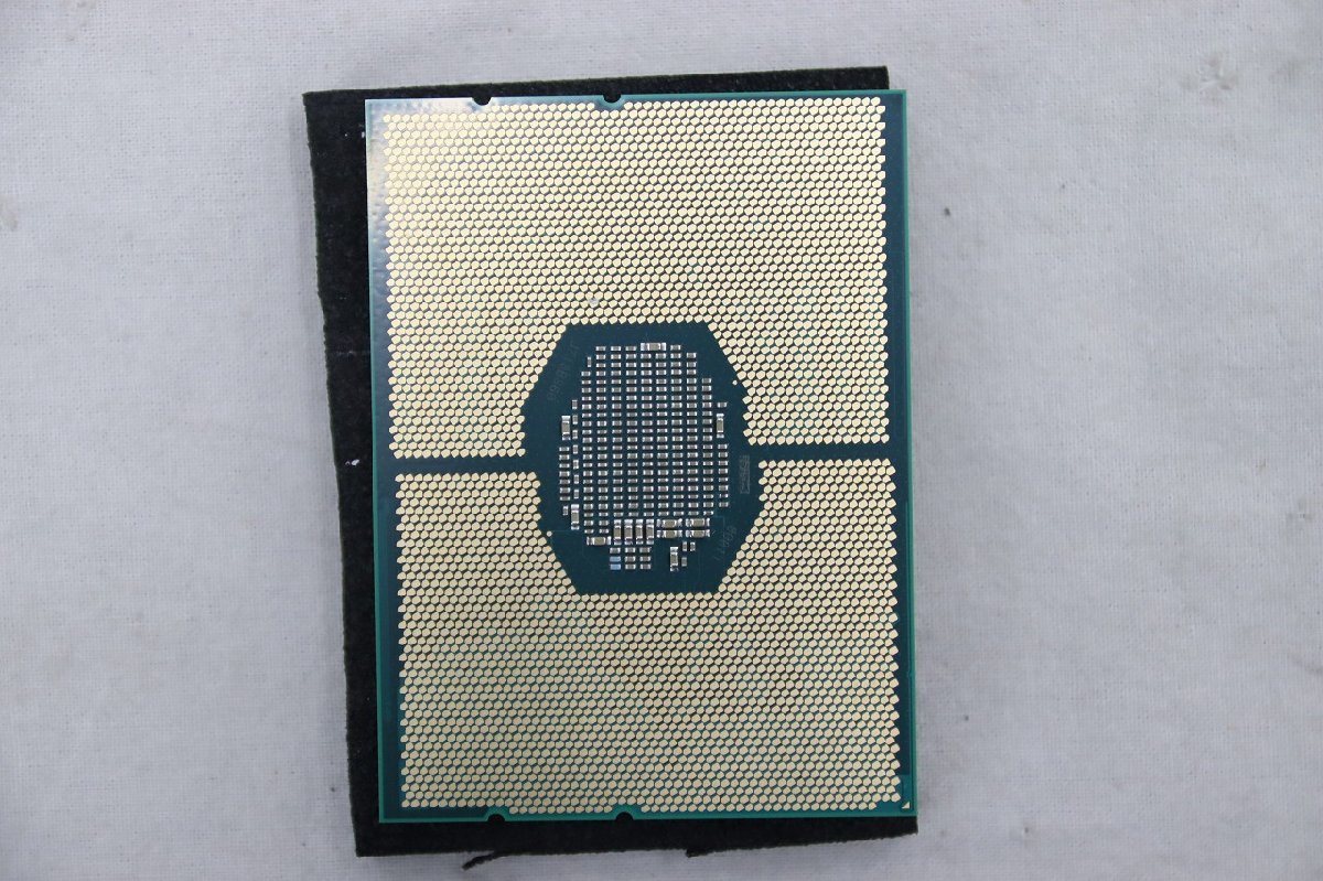 intel Xeon Gold 6128 プロセッサー 19.25M キャッシュ、3.40 GHz SR3J4 （ジャンク扱い)_画像2