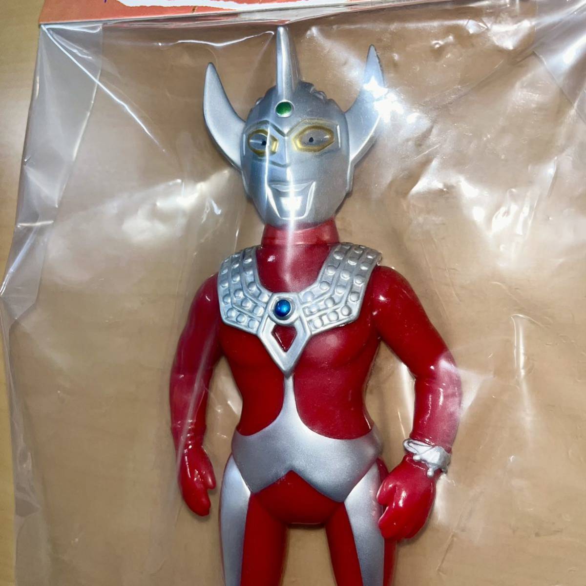 3体 ハンサムタロウエム ウルトラマンタロウ ウルトラの父 ウルトラの母 シルバー 墓場の画廊 別注 ソフビ ultraman sofvi_画像2