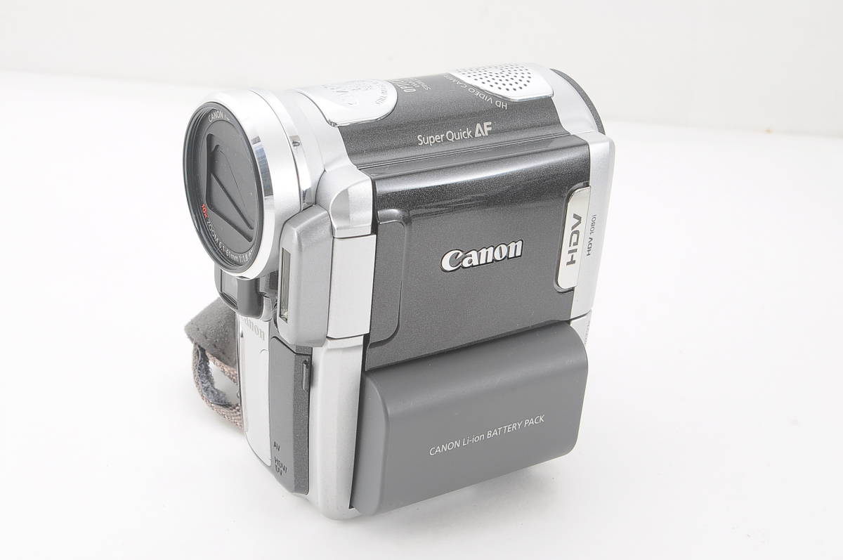 [MPM42]動作品 Canon HV10 デジタルビデオカメラ キャノン HDVビデオカメラ ミニDV miniDv ソフトケース付き_画像2