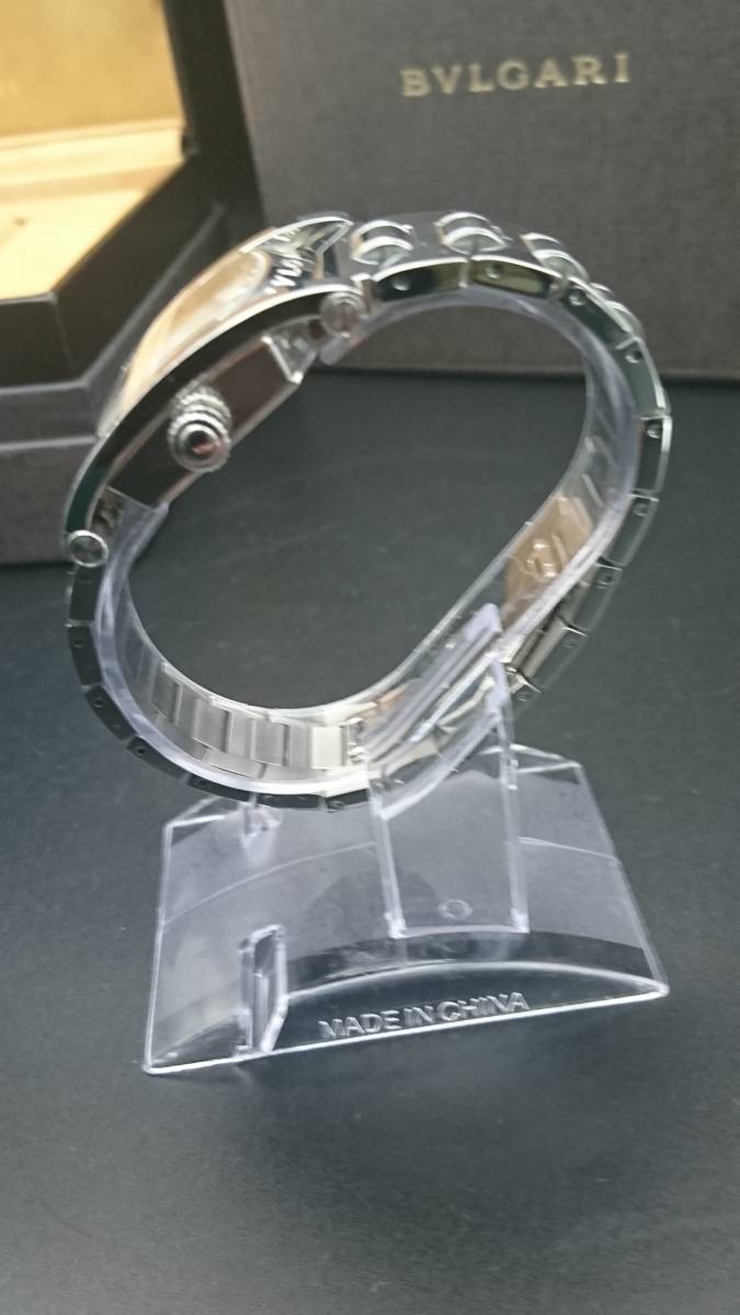 【美品】BVLGARI ブルガリ Assioma アショーマ メンズ 腕時計 クオーツ AA 39 S L4852 稼働品 ケース付き 余りコマ有_画像4
