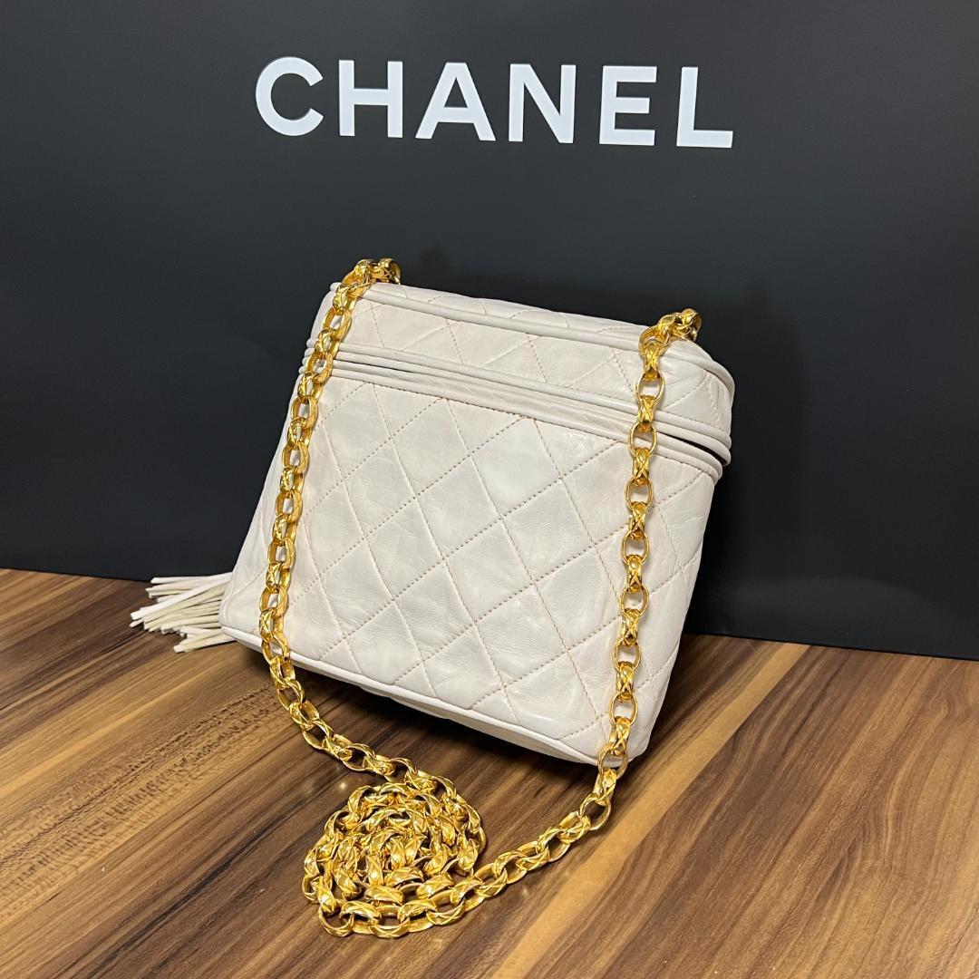 正規品 美品 CHANEL シャネル マトラッセ ミニショルダーバッグ