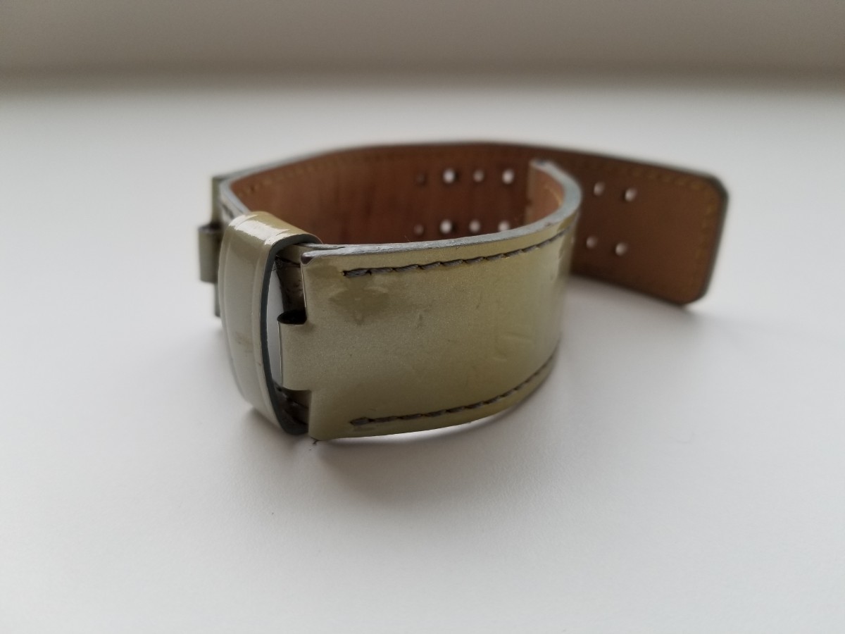 値下げ ルイヴィトン 腕時計用 革ベルト タンブール  louisvuitton ヴェルニ ベルト 時計 レディース の画像1