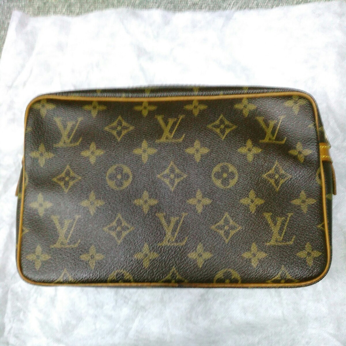 ルイヴィトン LOUIS VUITTON セカンドバック　美品　モノグラム_画像2