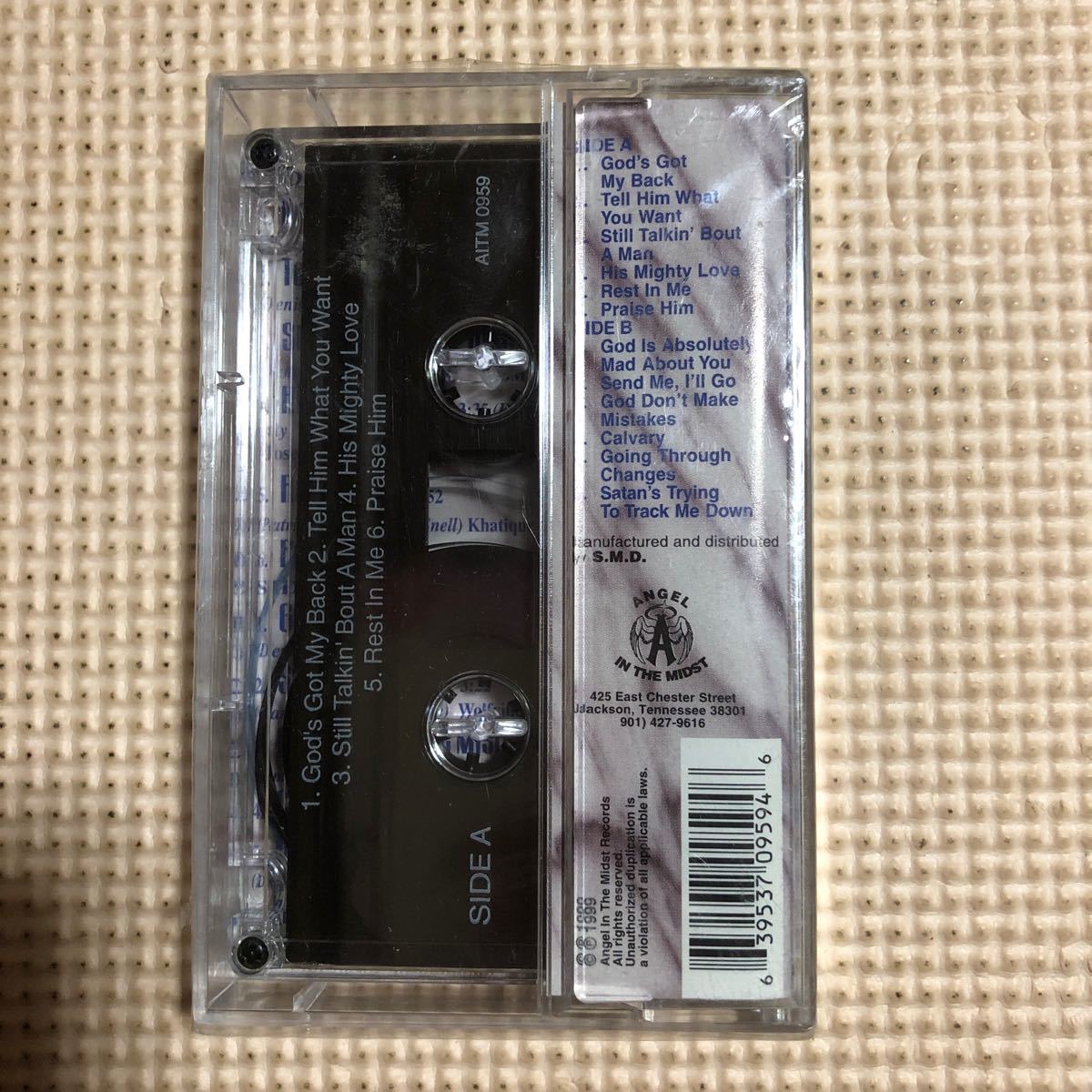  Dennis *lasa-ruGOD\'S GOT MY BACK foreign record cassette tape ^[ unopened new goods ]