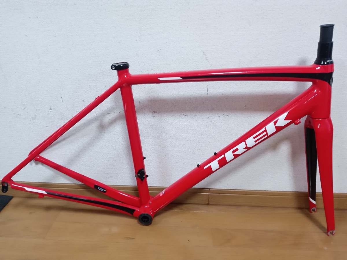 2018 TREK　EMONDA　ALR 52 サイズ　フルカーボンフォーク　アルミフレーム_画像1