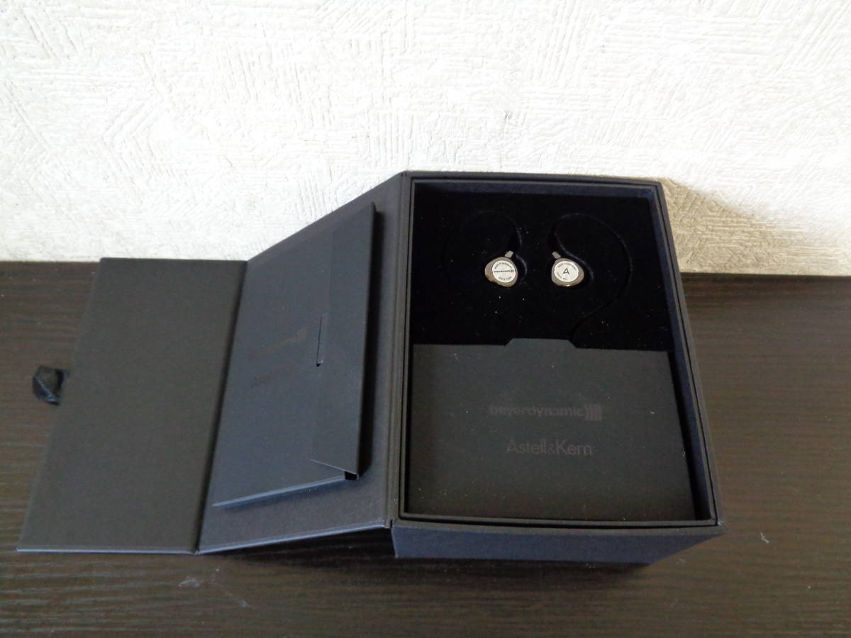 Astell＆Kern アステル＆ケルン AK T8iE MkⅡ ケース付き 音出しOK 中古品 管理ZI-LP-13_画像2