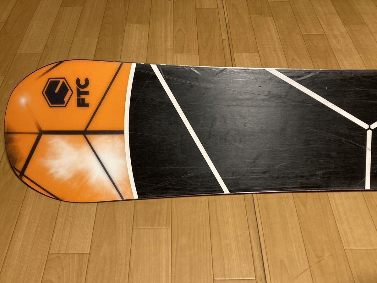 【中古品】FANATIC SLANTED 154cm スノーボード ボードカバー付き_画像3