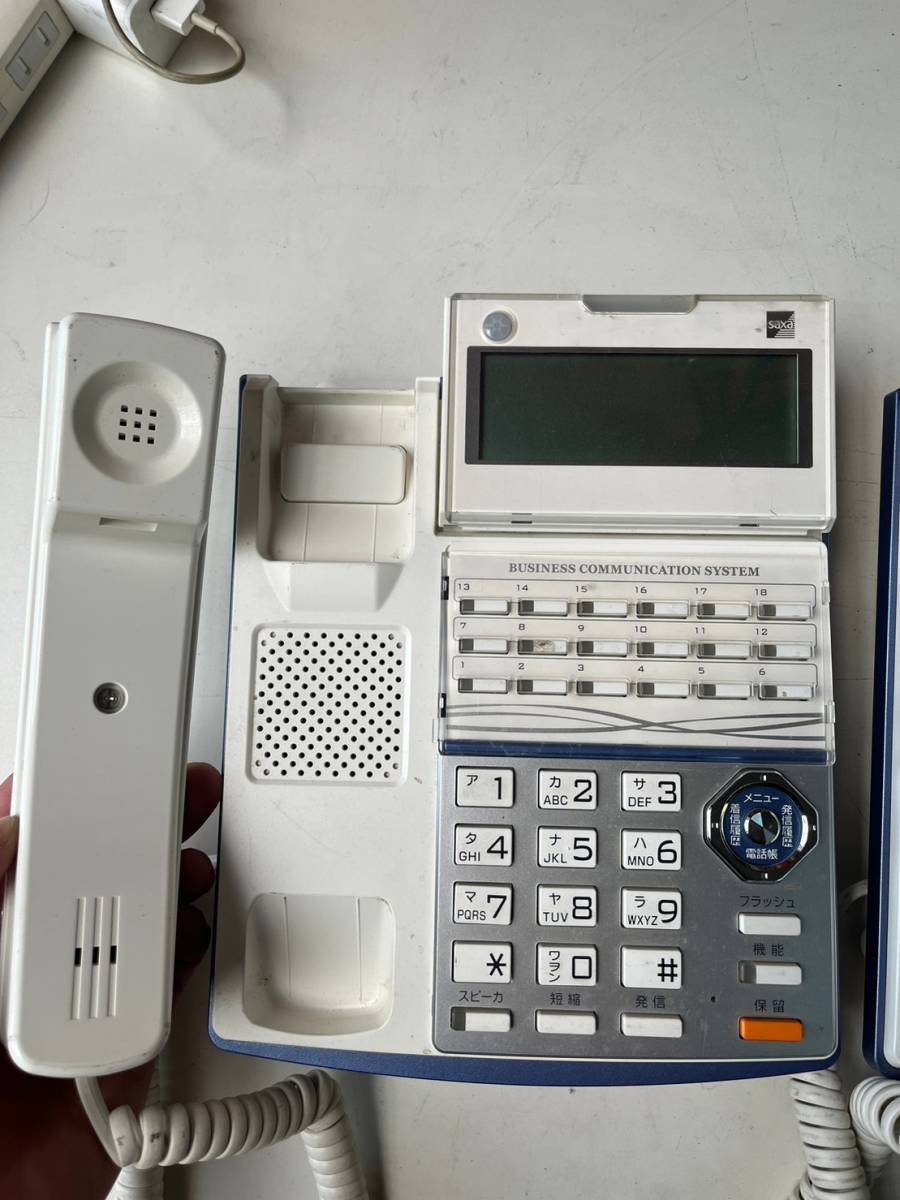 10B46 SAXA サクサ ビジネスフォン TD710(w) 18ボタン電話機 2台セット 通電、動作確認OK_画像5