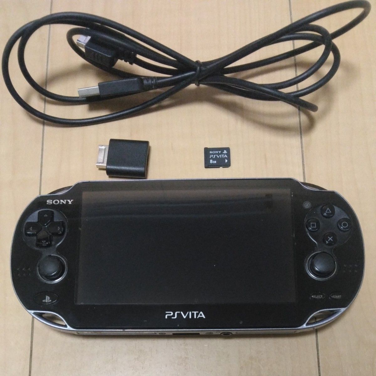 PSVita】本体 PCH-1100+メモリーカード8G+USBケーブル Yahoo!フリマ（旧）-