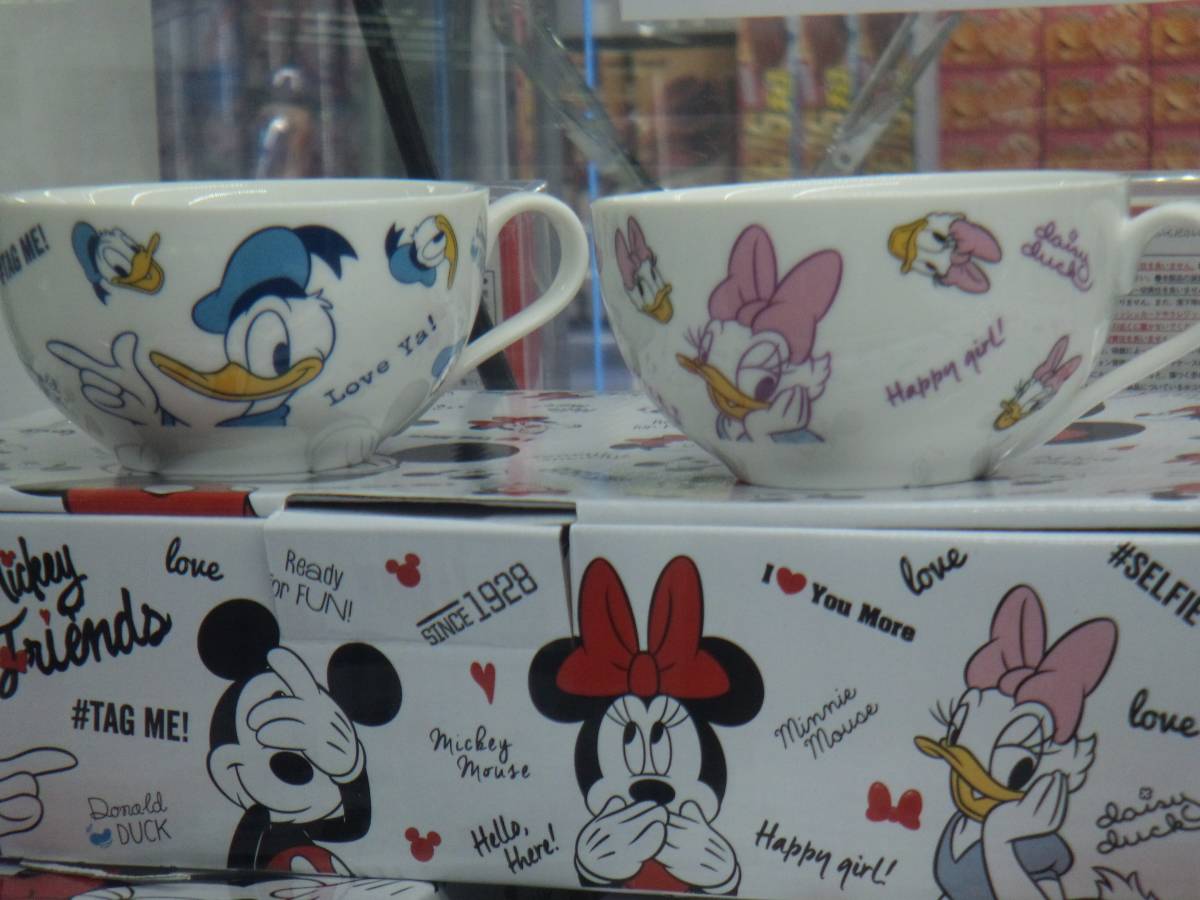 [ unopened : unused ] Donald Duck pair mug 